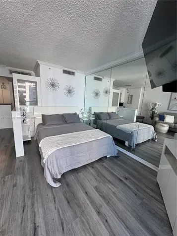 2501 S Ocean Drive Hollywood FL 33019