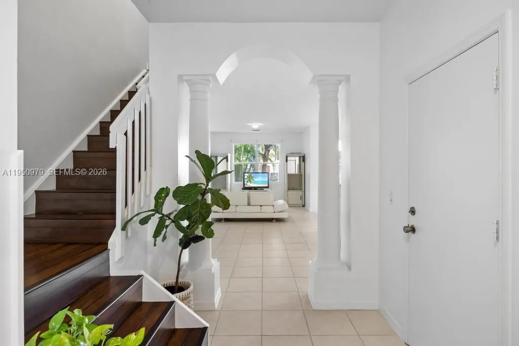419 Rainbow Springs Terrace Royal Palm Beach FL 33411