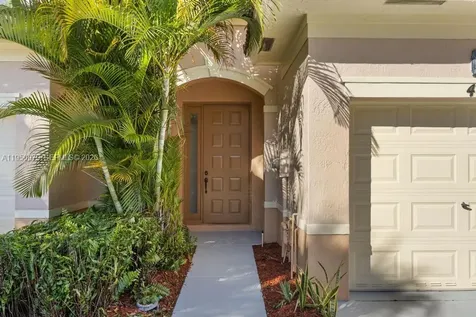 419 Rainbow Springs Terrace Royal Palm Beach FL 33411