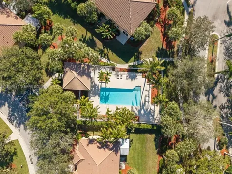 419 Rainbow Springs Terrace Royal Palm Beach FL 33411