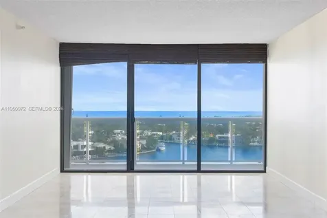 20505 E Country Club Drive Aventura FL 33180