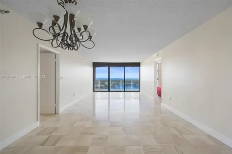 20505 E Country Club Drive Aventura FL 33180