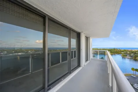 20505 E Country Club Drive Aventura FL 33180