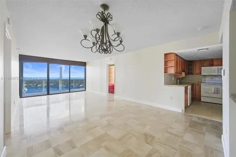 20505 E Country Club Drive Aventura FL 33180