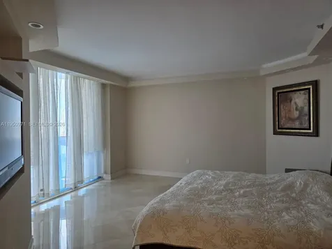 4000 Island Boulevard Aventura FL 33160