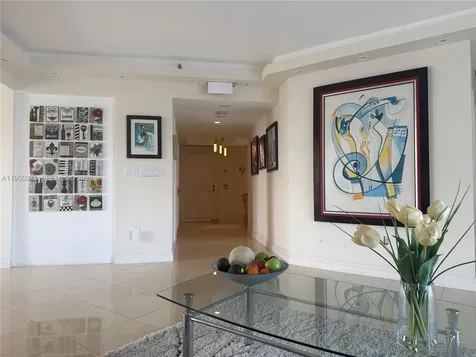 4000 Island Boulevard Aventura FL 33160