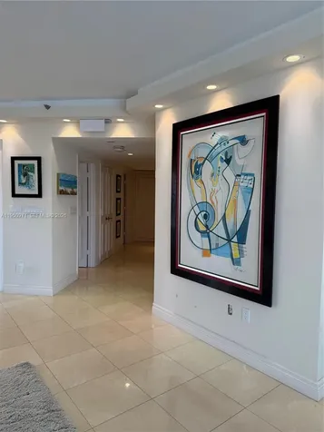 4000 Island Boulevard Aventura FL 33160