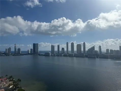 4000 Island Boulevard Aventura FL 33160