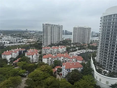 4000 Island Boulevard Aventura FL 33160
