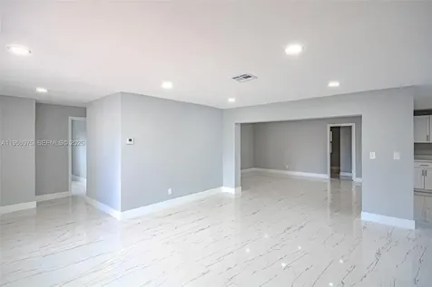 3313 NW 36th Terrace Lauderdale Lakes FL 33309