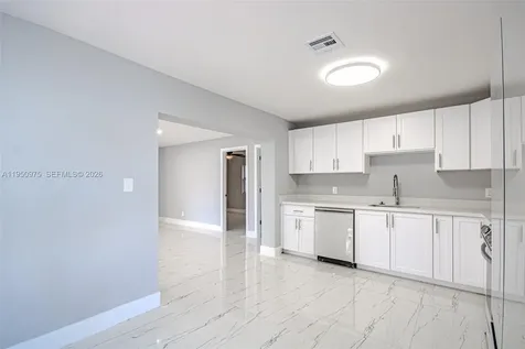 3313 NW 36th Terrace Lauderdale Lakes FL 33309