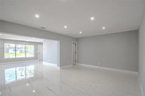 3313 NW 36th Terrace Lauderdale Lakes FL 33309