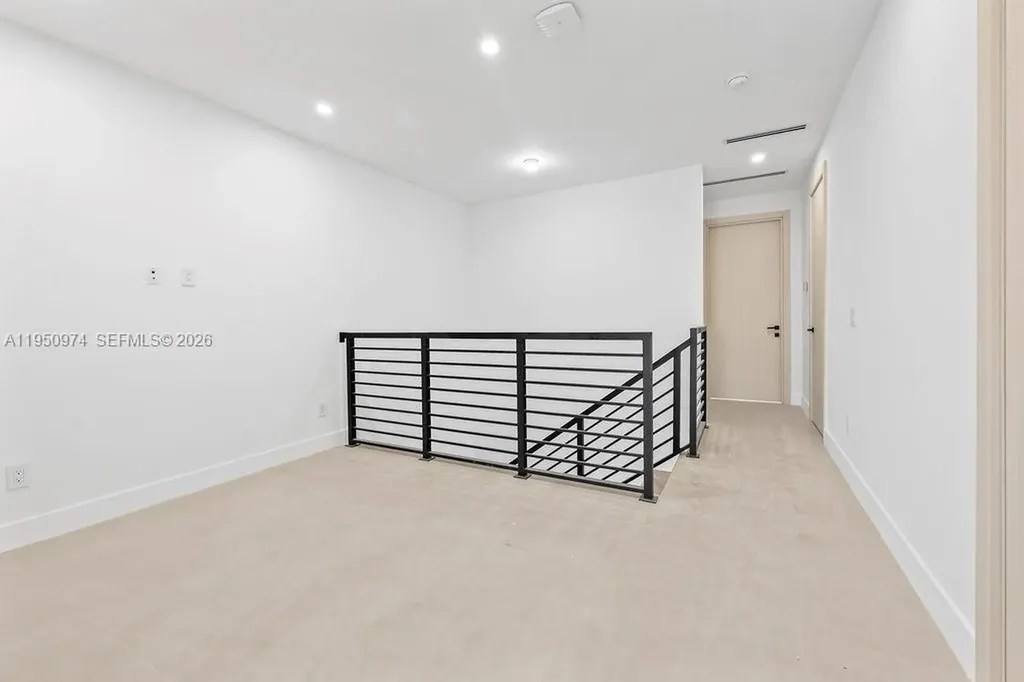 1321 NE 13th Avenue Fort Lauderdale FL 33304
