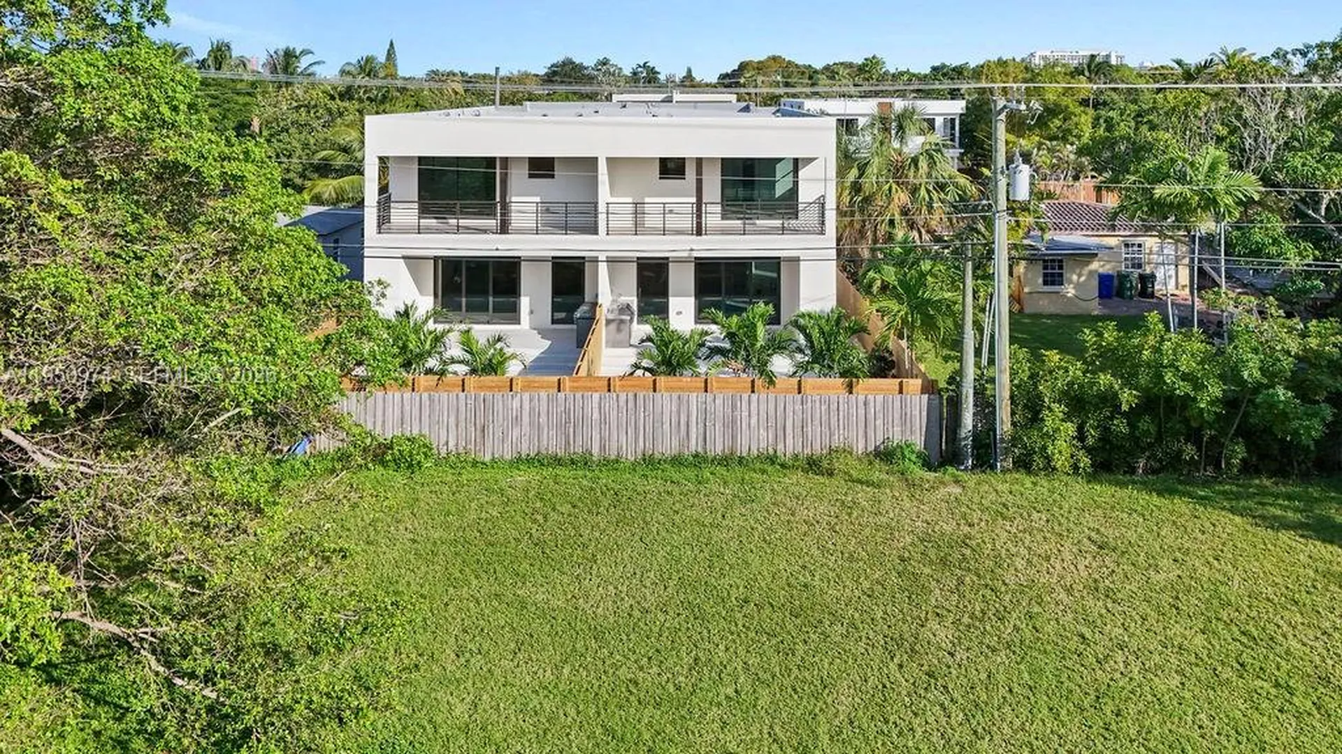 1321 NE 13th Avenue Fort Lauderdale FL 33304