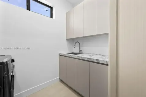 1321 NE 13th Avenue Fort Lauderdale FL 33304