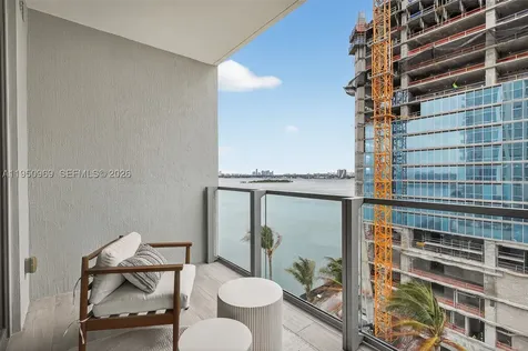 2900 NE 7th Avenue Miami FL 33137