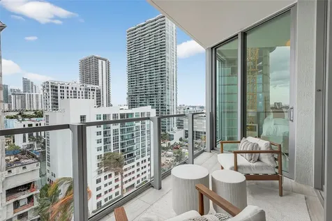 2900 NE 7th Avenue Miami FL 33137