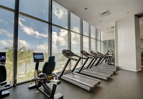 2900 NE 7th Avenue Miami FL 33137