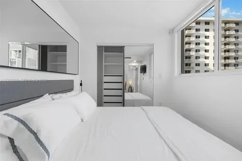 345 Ocean Drive Miami Beach FL 33139