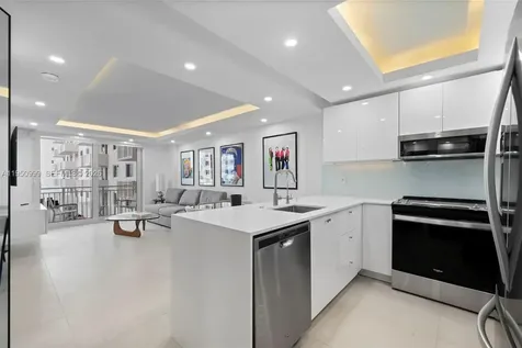345 Ocean Drive Miami Beach FL 33139