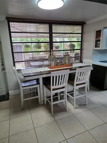 5865 W 13 Avenue Hialeah FL 33012