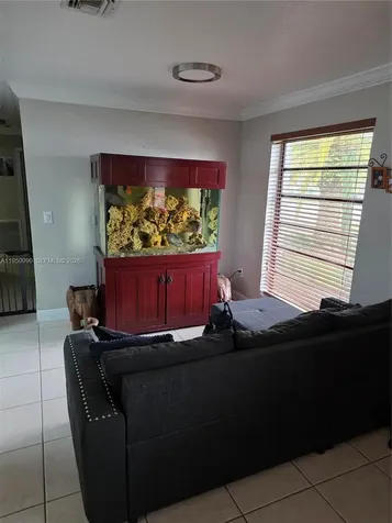 5865 W 13 Avenue Hialeah FL 33012