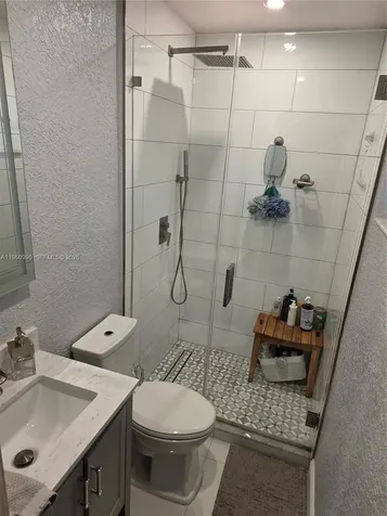 5865 W 13 Avenue Hialeah FL 33012