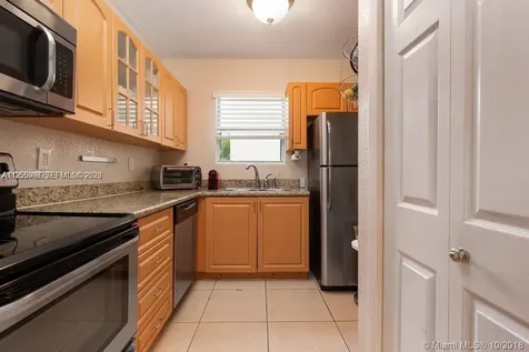 Bay Harbor Islands FL 33154