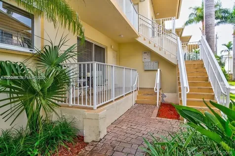 Bay Harbor Islands FL 33154