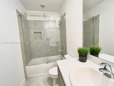 429 NE 12th Street Florida City FL 33034