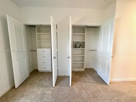 429 NE 12th Street Florida City FL 33034