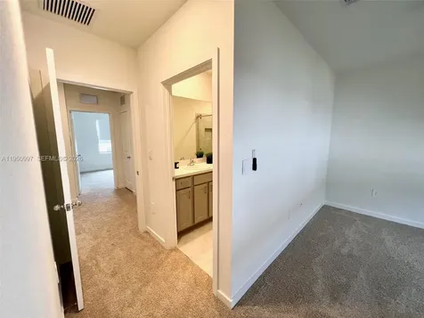429 NE 12th Street Florida City FL 33034