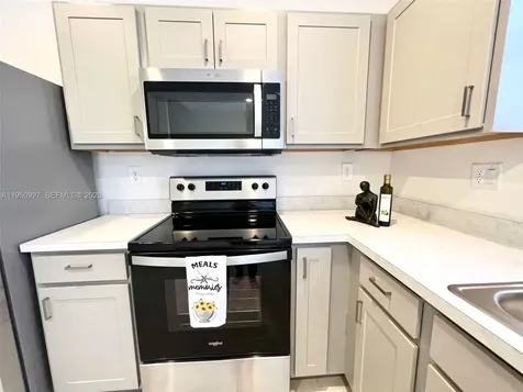 429 NE 12th Street Florida City FL 33034