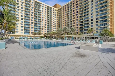 2501 S Ocean Drive Hollywood FL 33019