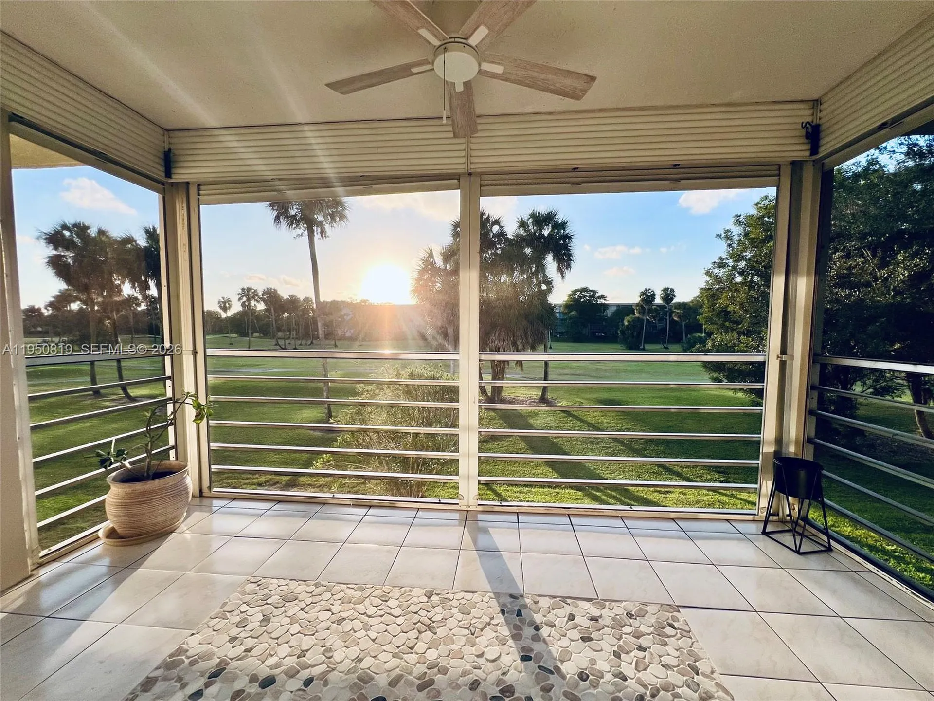 907 Cypress Terrace Pompano Beach FL 33069