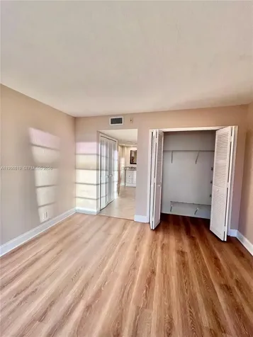 907 Cypress Terrace Pompano Beach FL 33069