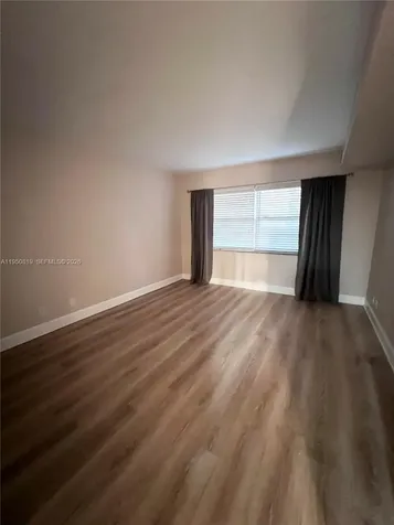 907 Cypress Terrace Pompano Beach FL 33069