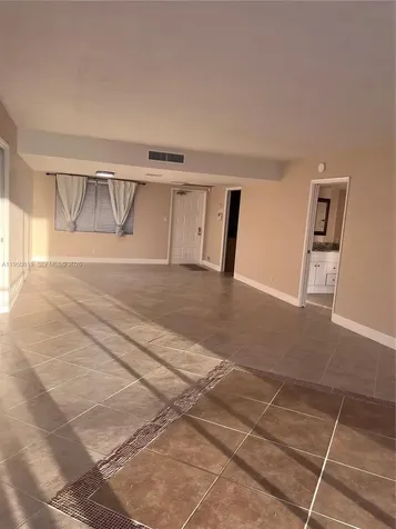 907 Cypress Terrace Pompano Beach FL 33069