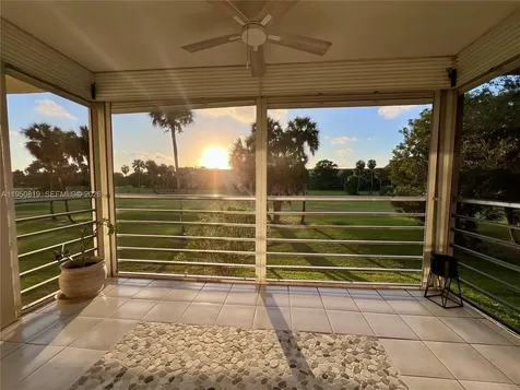 907 Cypress Terrace Pompano Beach FL 33069