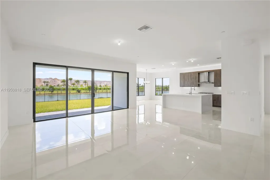 12865 Wingspan Court Palm Beach Gardens FL 33412