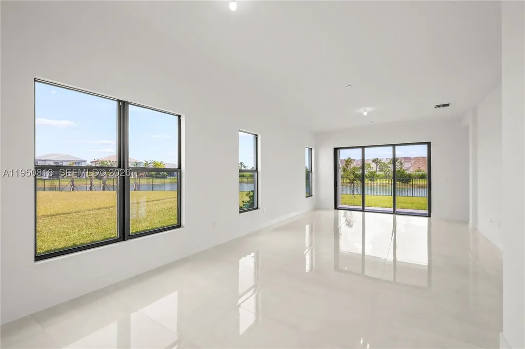 12865 Wingspan Court Palm Beach Gardens FL 33412