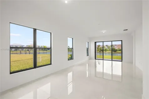 12865 Wingspan Court Palm Beach Gardens FL 33412