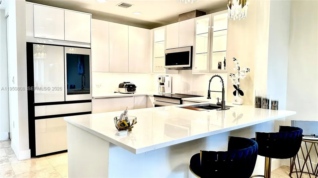814 NE 19th Avenue Fort Lauderdale FL 33304