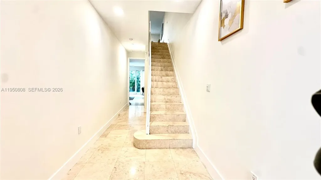 814 NE 19th Avenue Fort Lauderdale FL 33304