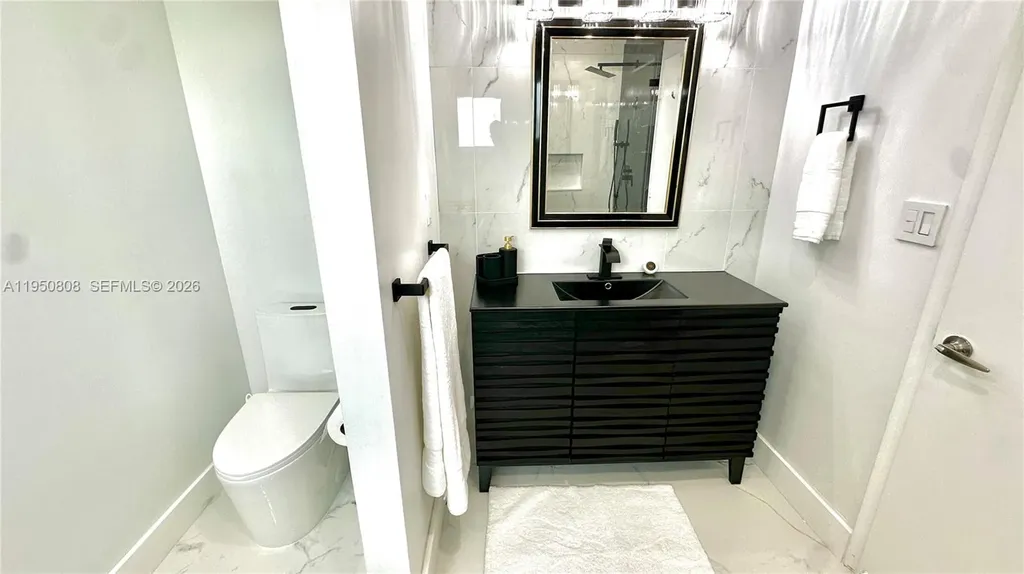 814 NE 19th Avenue Fort Lauderdale FL 33304