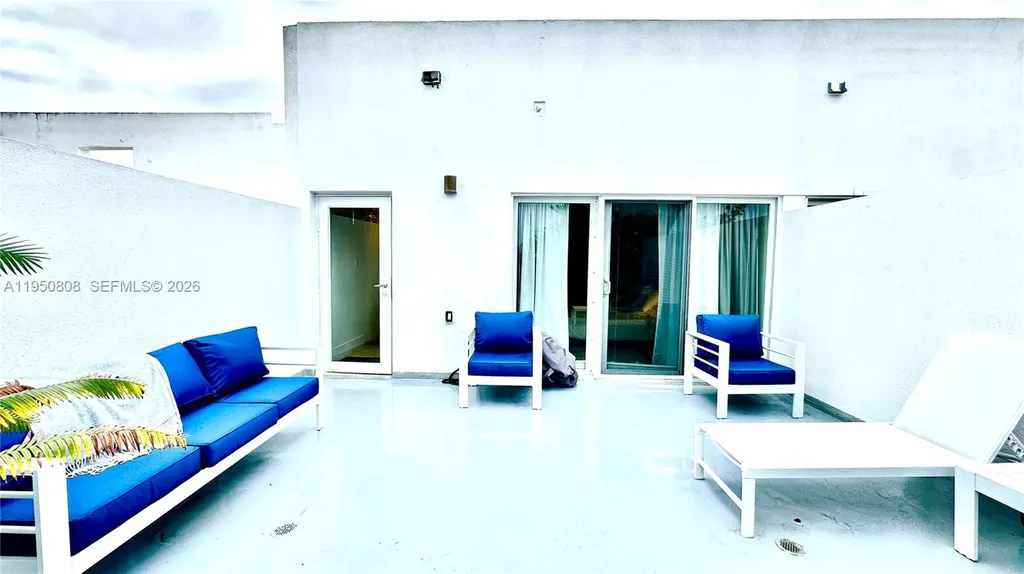 814 NE 19th Avenue Fort Lauderdale FL 33304