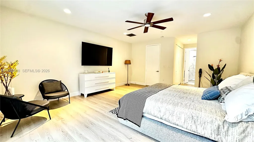 814 NE 19th Avenue Fort Lauderdale FL 33304
