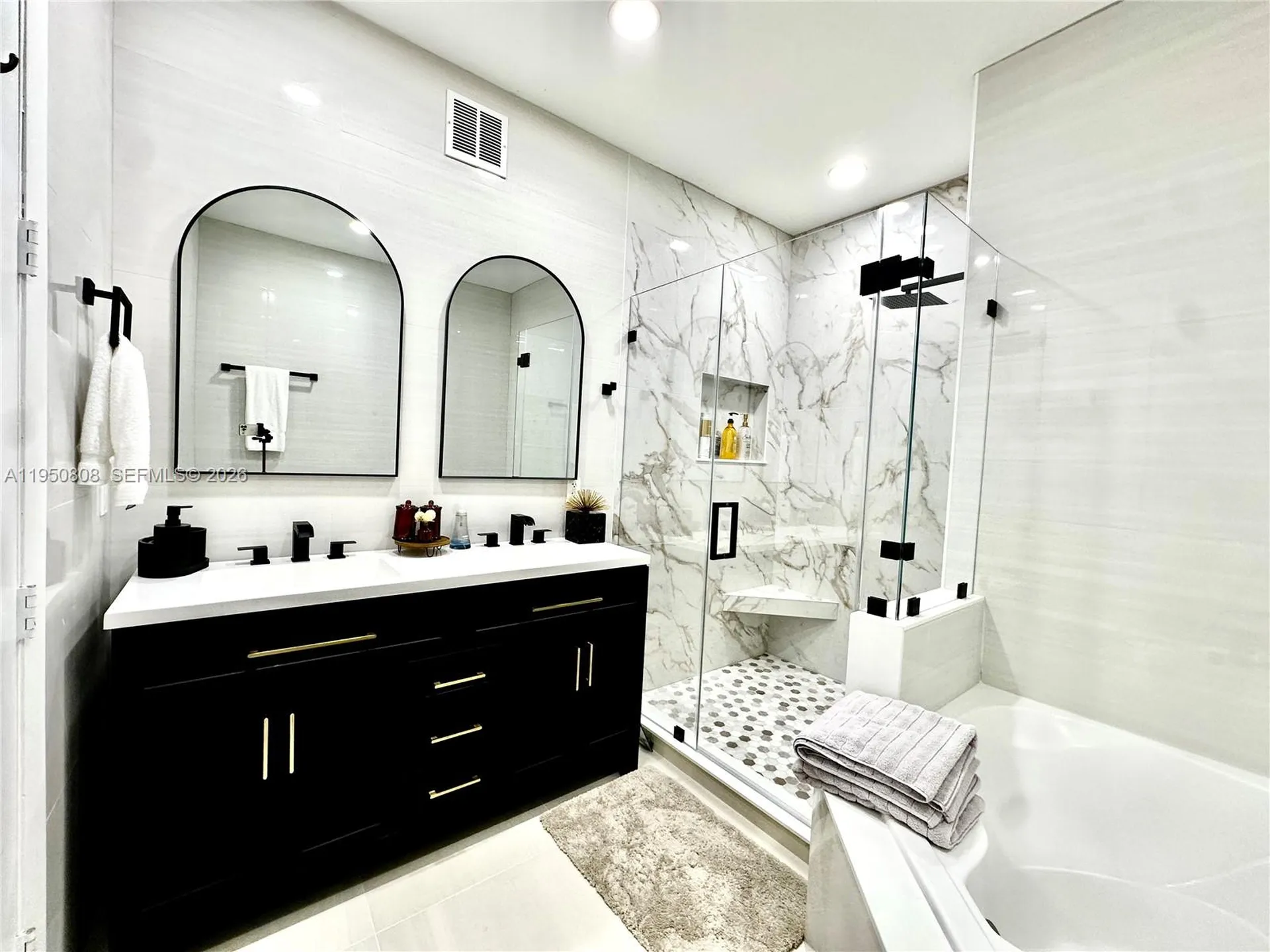 814 NE 19th Avenue Fort Lauderdale FL 33304