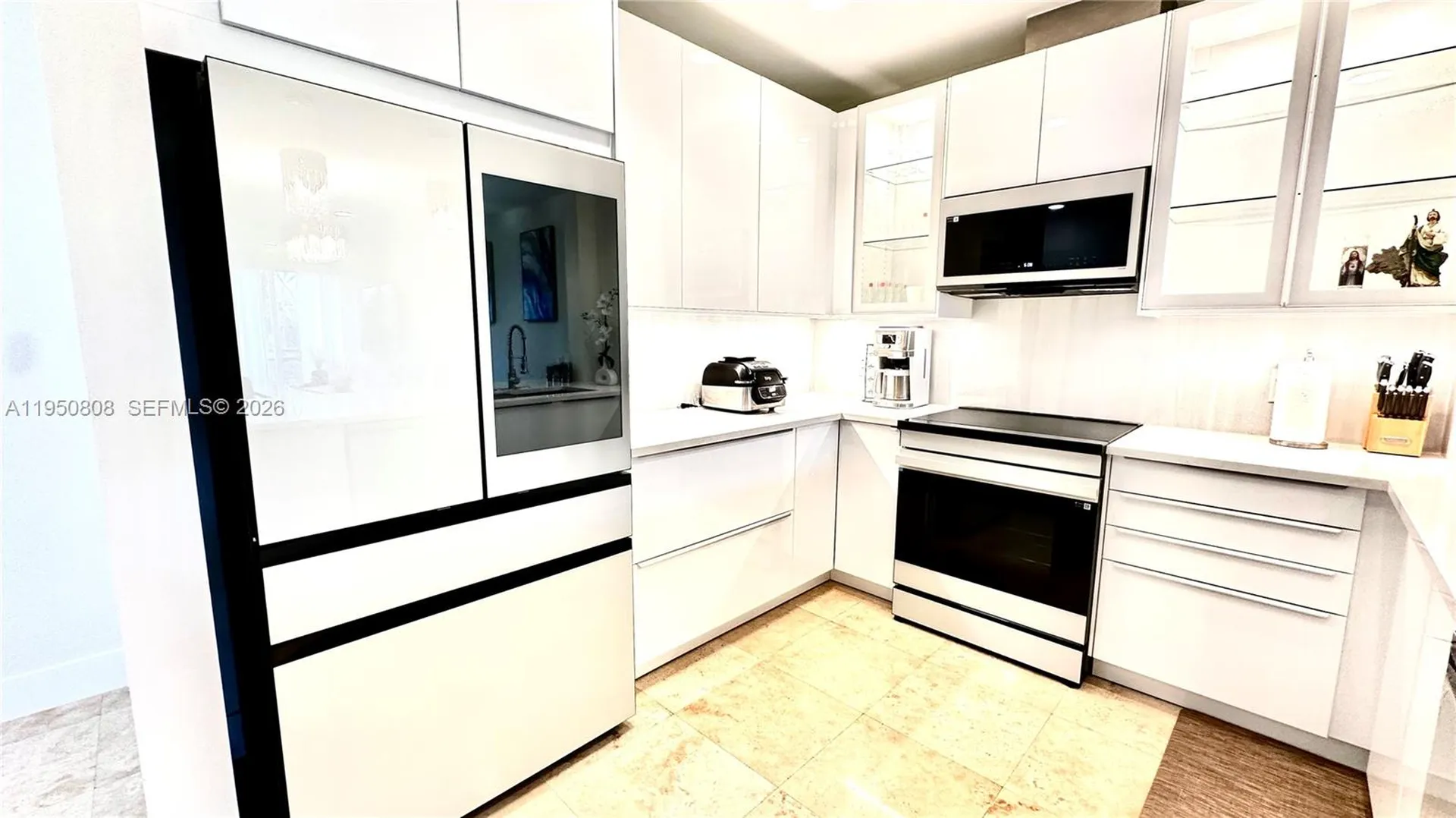 814 NE 19th Avenue Fort Lauderdale FL 33304