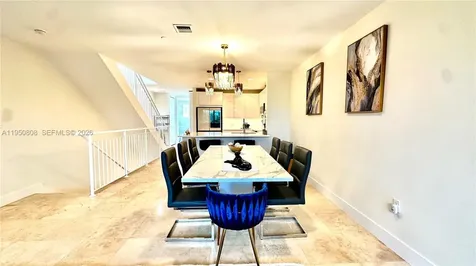 814 NE 19th Avenue Fort Lauderdale FL 33304